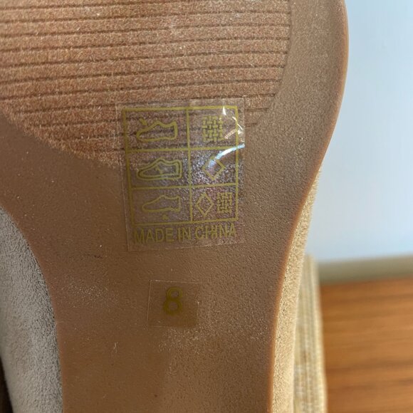 Journee Collection Block Heel Loafers Sz 8 Faux Suede Taupe - Picture 9 of 10